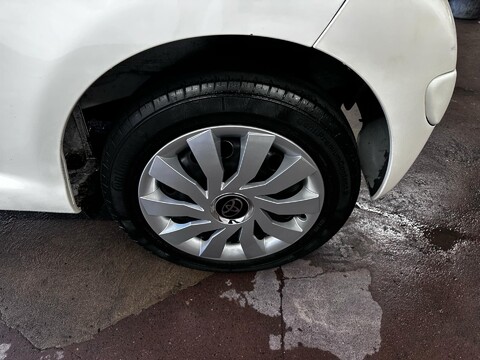Toyota Aygo VVT-I ICE 14