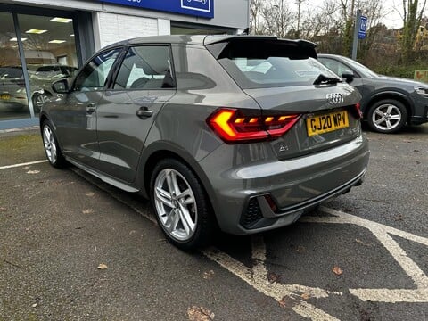 Audi A1 SPORTBACK TFSI S LINE 2