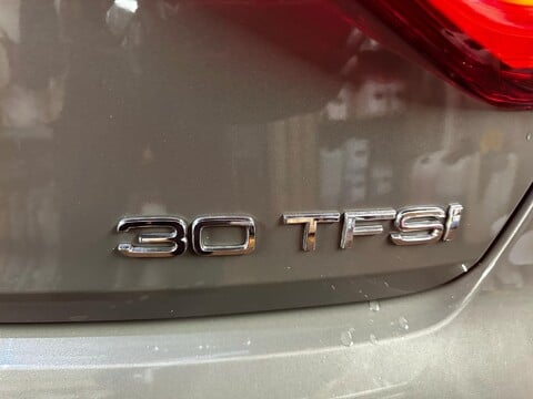 Audi A1 SPORTBACK TFSI S LINE 14