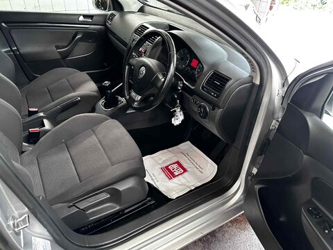 Volkswagen Golf GT TDI 15
