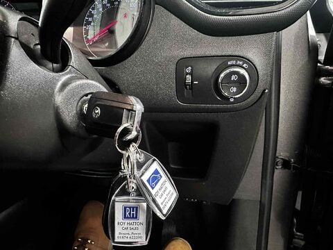 Vauxhall Crossland SRI NAV 21