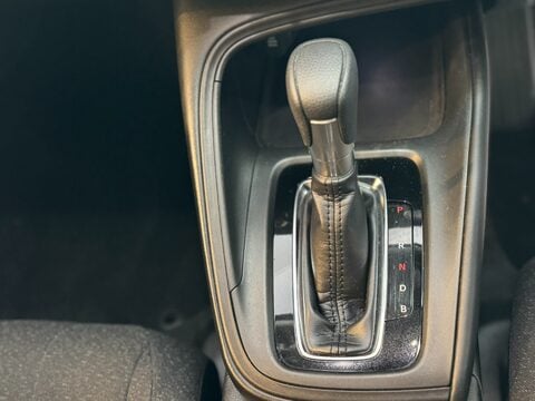 Honda HR-V I-MMD ELEGANCE 24