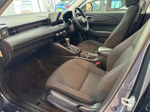 Honda HR-V I-MMD ELEGANCE 3