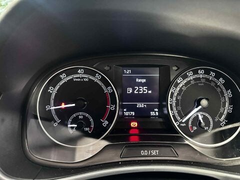Skoda Fabia SE TSI 19