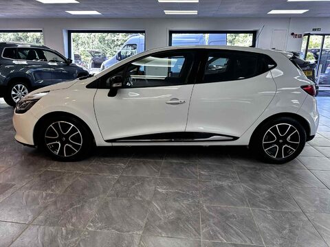 Renault Clio DYNAMIQUE MEDIANAV 6