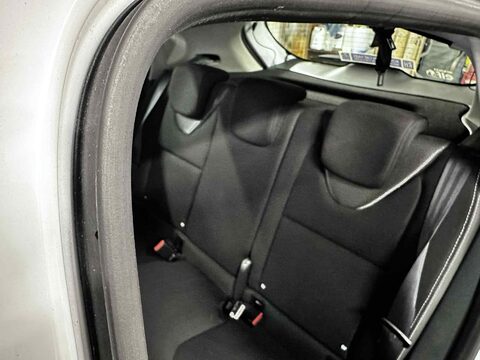 Renault Clio DYNAMIQUE MEDIANAV 27