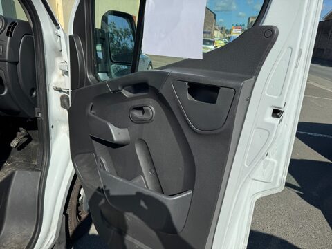 Renault Master MM33 BUSINESS DCI 18