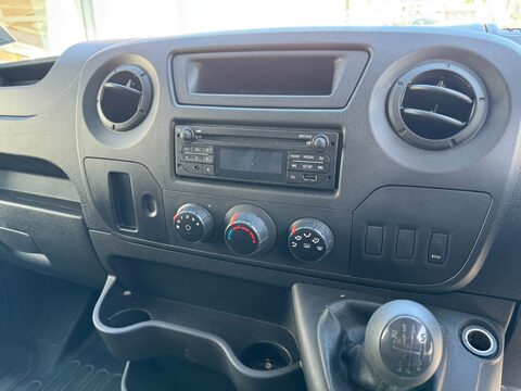 Renault Master MM33 BUSINESS DCI 17