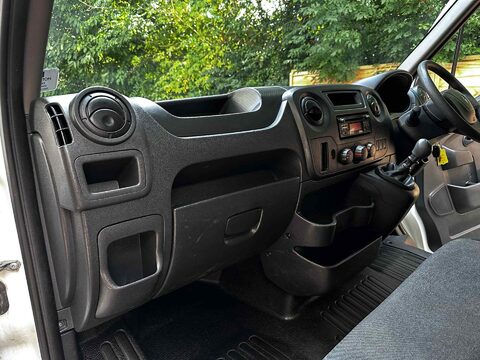 Renault Master MM33 BUSINESS DCI 18