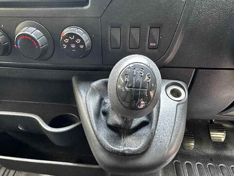 Renault Master MM33 BUSINESS DCI 26