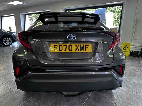 Toyota C-HR EXCEL 8