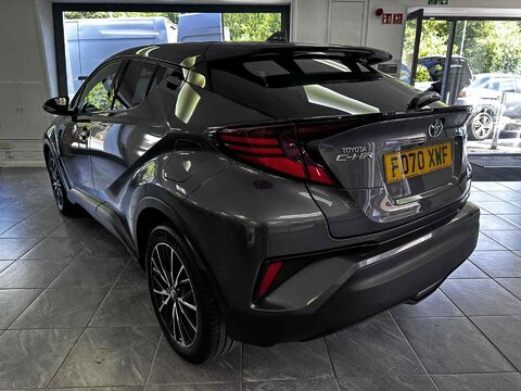Toyota C-HR EXCEL 7