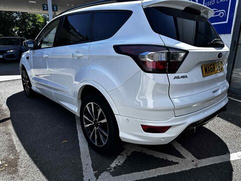 Ford Kuga ST-LINE TDCI 6