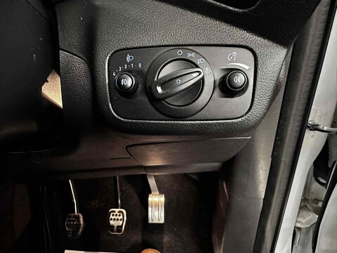 Ford Kuga ST-LINE TDCI 26