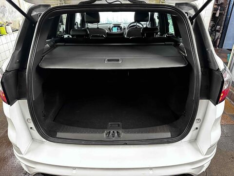 Ford Kuga ST-LINE TDCI 30