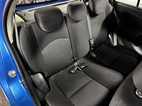 Nissan MICRA ACENTA 23