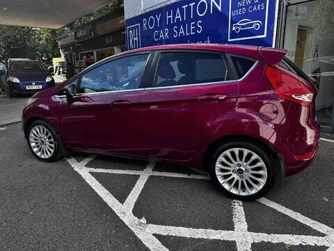 Ford Fiesta TITANIUM 5
