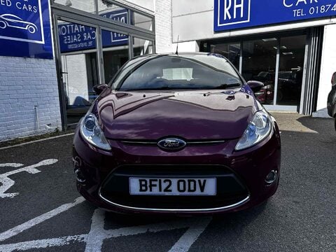 Ford Fiesta TITANIUM 4