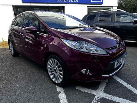 Ford Fiesta TITANIUM 9