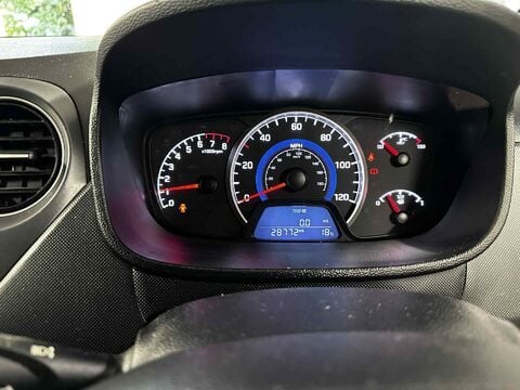 Hyundai i10 PREMIUM SE 19