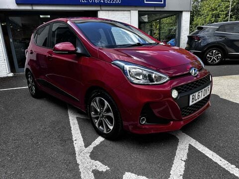 Hyundai i10 PREMIUM SE 9