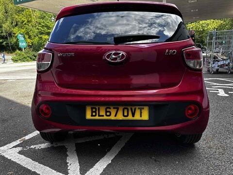 Hyundai i10 PREMIUM SE 7