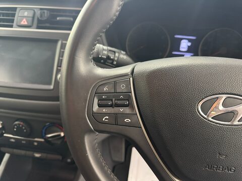 Hyundai i20 MPI PLAY 20