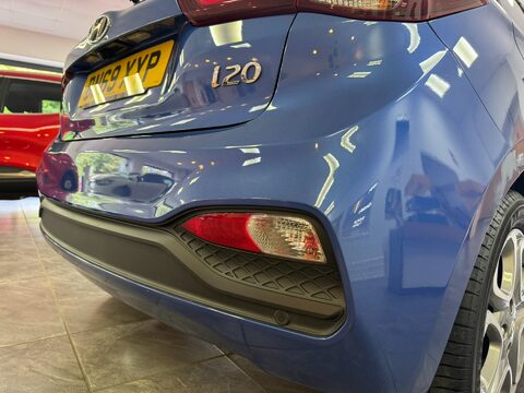 Hyundai i20 MPI PLAY 10