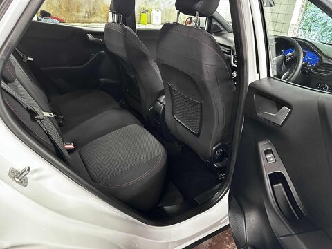 Ford Puma ST-LINE MHEV 28