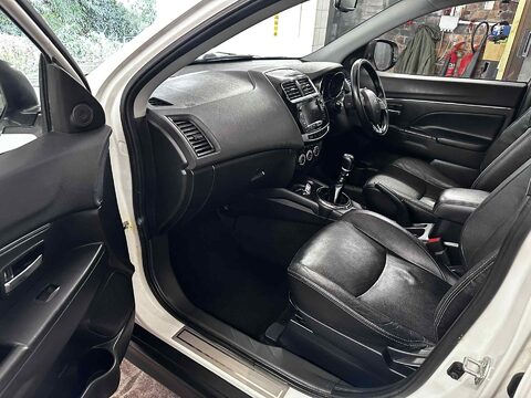 Mitsubishi Asx DI-D 4 3