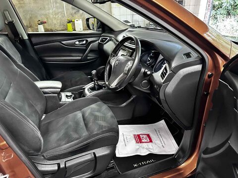 Nissan X-Trail DCI N-VISION SE 14