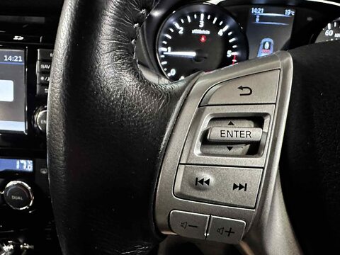 Nissan X-Trail DCI N-VISION SE 17