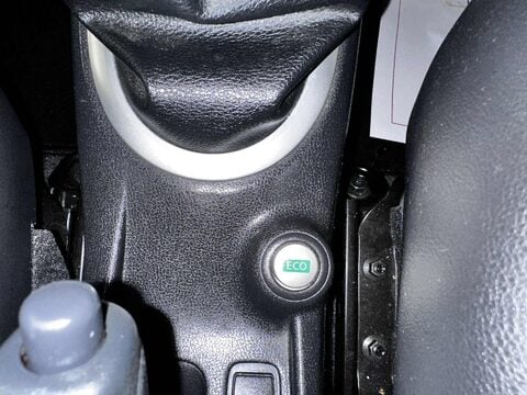Nissan Note TEKNA DIG-S 23