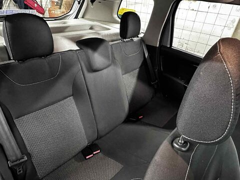 Dacia Duster LAUREATE DCI 27