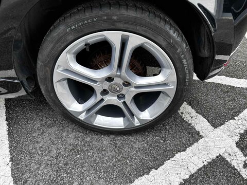 Renault Clio GT LINE TCE 11