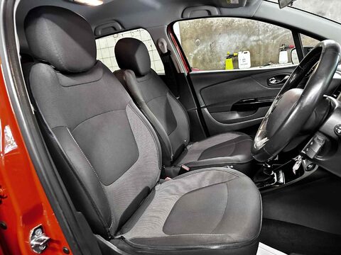 Renault Captur DYNAMIQUE S NAV DCI 18