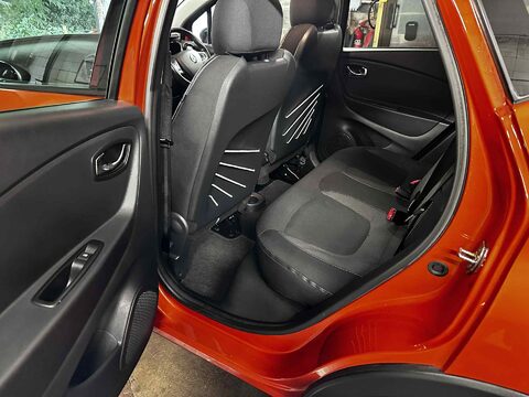 Renault Captur DYNAMIQUE S NAV DCI 28