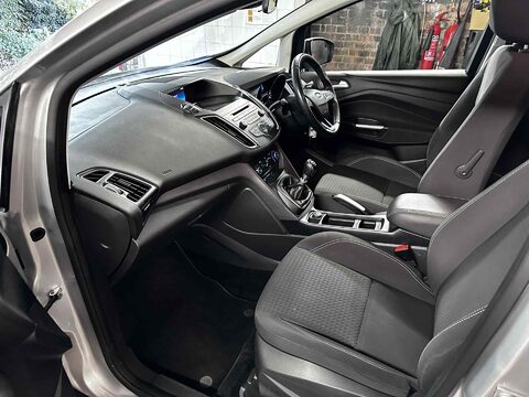 Ford C-Max ZETEC 3