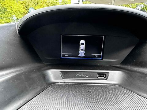 Ford C-Max ZETEC 22
