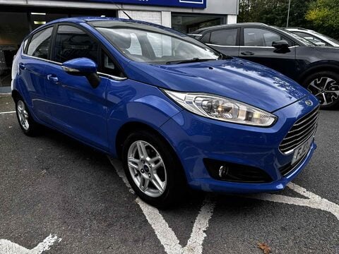 Ford Fiesta ZETEC 9