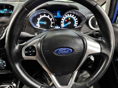 Ford Fiesta ZETEC 16