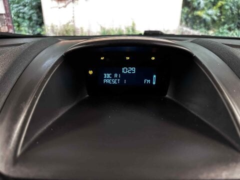 Ford Fiesta ZETEC 21