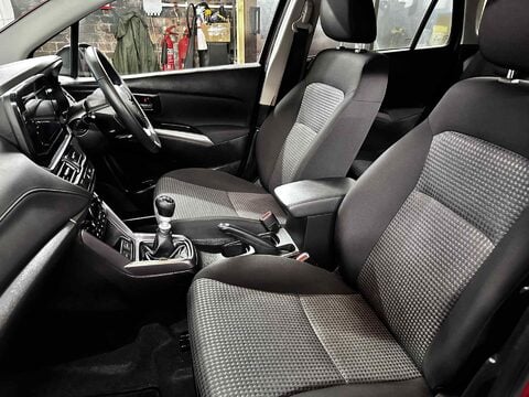 Suzuki SX4 S-Cross MOTION BOOSTERJET MHEV 16