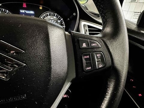 Suzuki SX4 S-Cross MOTION BOOSTERJET MHEV 19