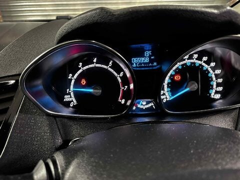 Ford Fiesta ZETEC 18