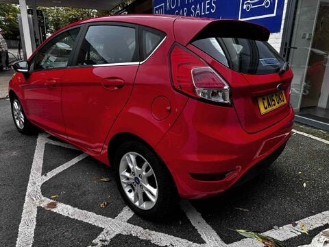 Ford Fiesta ZETEC 6