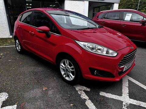 Ford Fiesta ZETEC 9