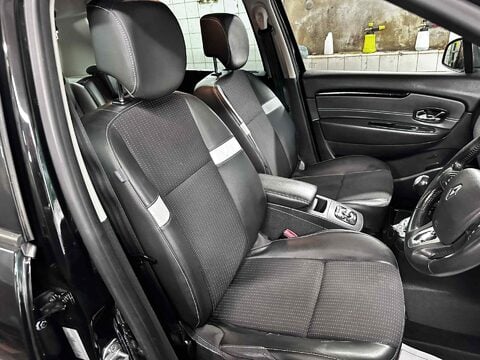 Renault Scenic DYNAMIQUE NAV DCI 14