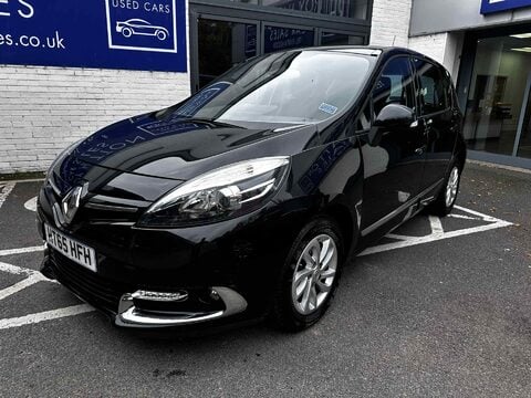 Renault Scenic DYNAMIQUE NAV DCI 1