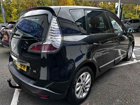 Renault Scenic DYNAMIQUE NAV DCI 2